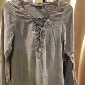 NWT ROCK AND REPUBLIC WOMEN BLOUSE SIZE XS